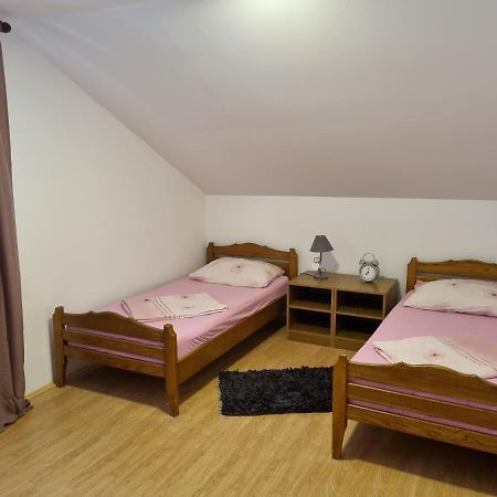 Apartmani Slavica Biograd Na Moru Luaran gambar