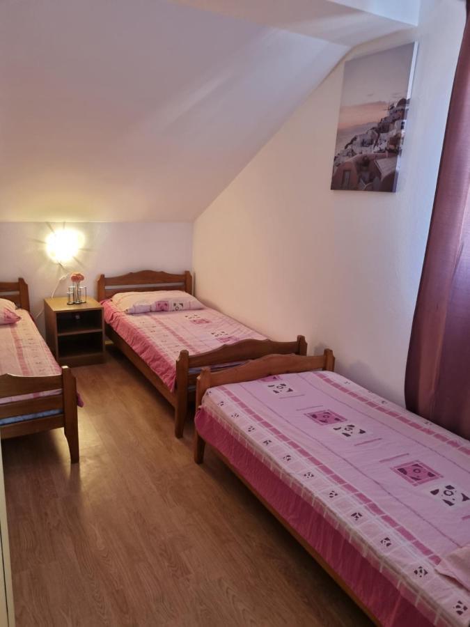 Apartmani Slavica Biograd Na Moru Luaran gambar