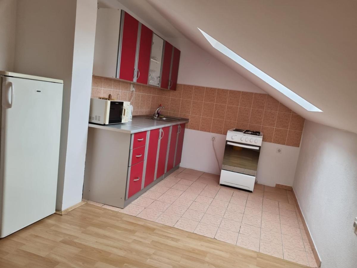 Apartmani Slavica Biograd Na Moru Luaran gambar