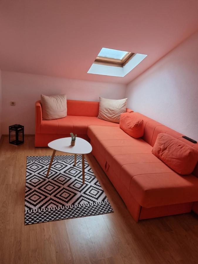 Apartmani Slavica Biograd Na Moru Luaran gambar